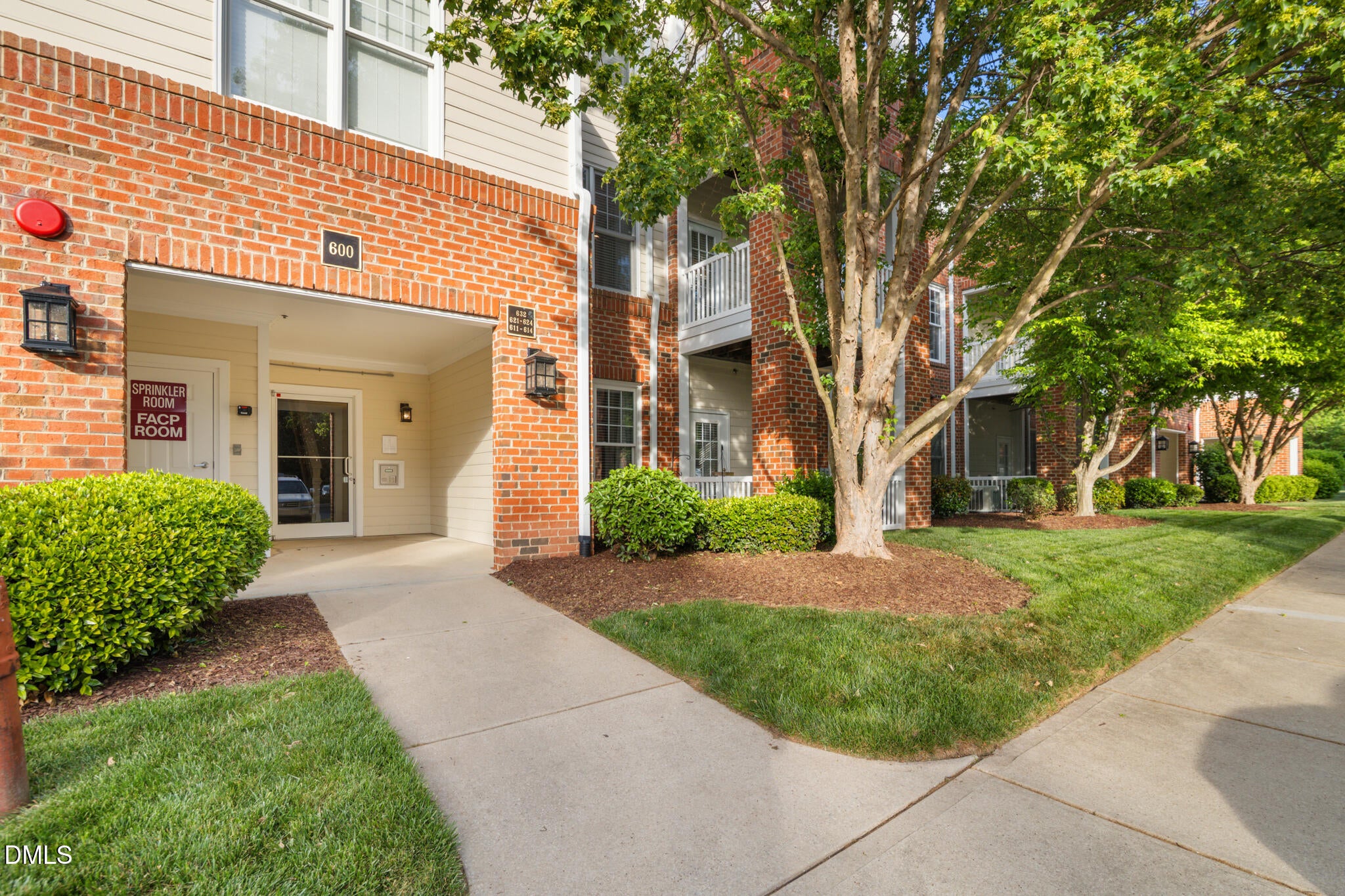 622 Waterford Lake Drive