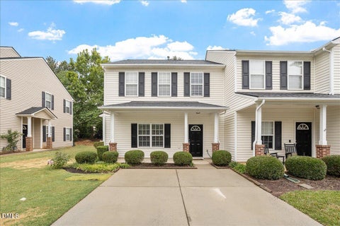 Photo of 204 Cline Falls Drive, Holly Springs, NC 27540 (MLS # 10176669)