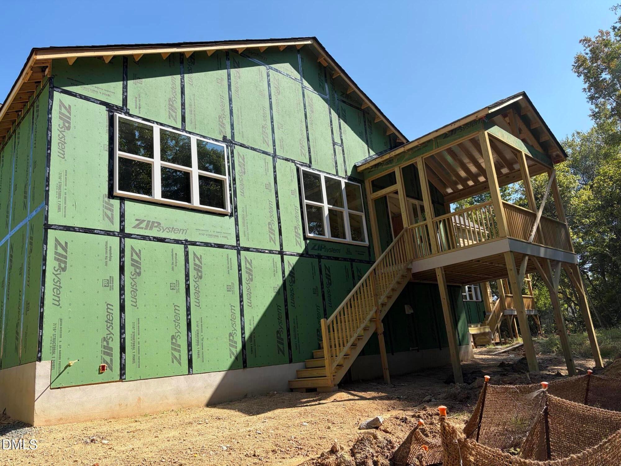 743 W Holly Springs Road