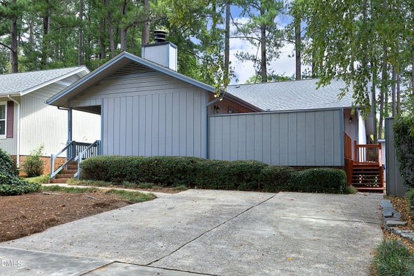 3004 RUE SANS FAMILLE, RALEIGH, NC 27607 - Image 22ec16d039a4041de6ca6d720ede2fec/2306317863