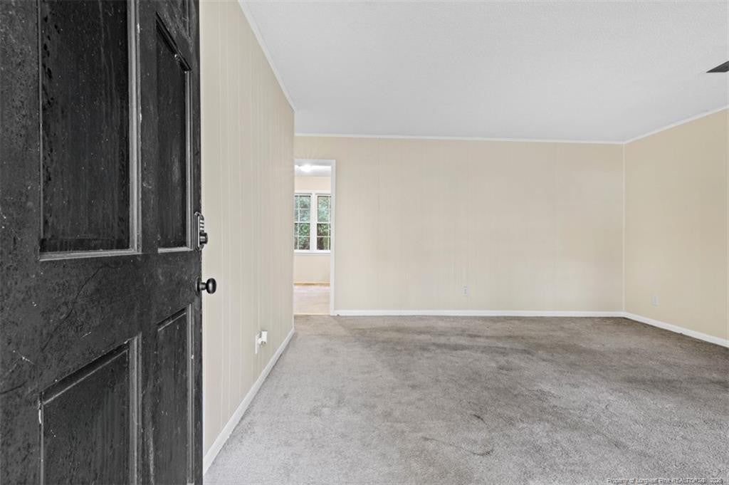 6213 Sabine Drive