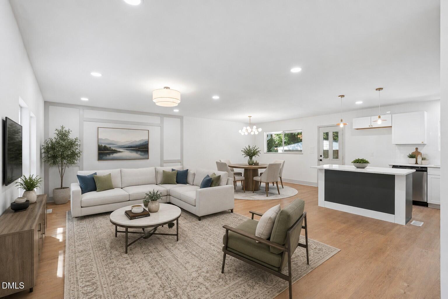 2902 Kanewood Drive