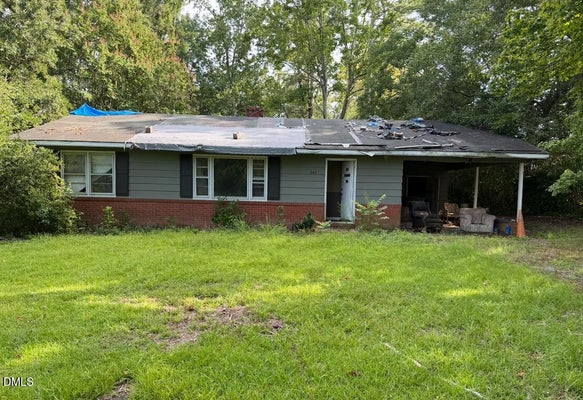 342 E HAMER ST, COATS, NC 27521 - Image 23e4456590ad5eee95a15be8becd286d/2747795602