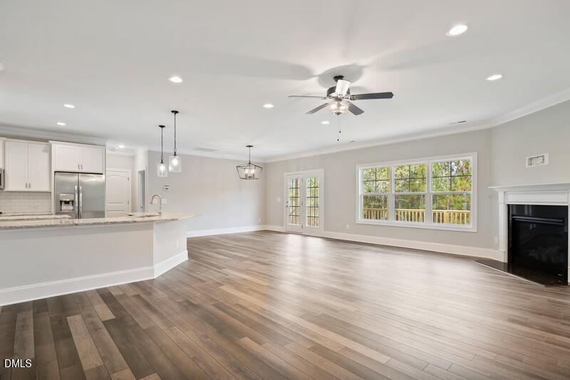 107 Cardovia Way