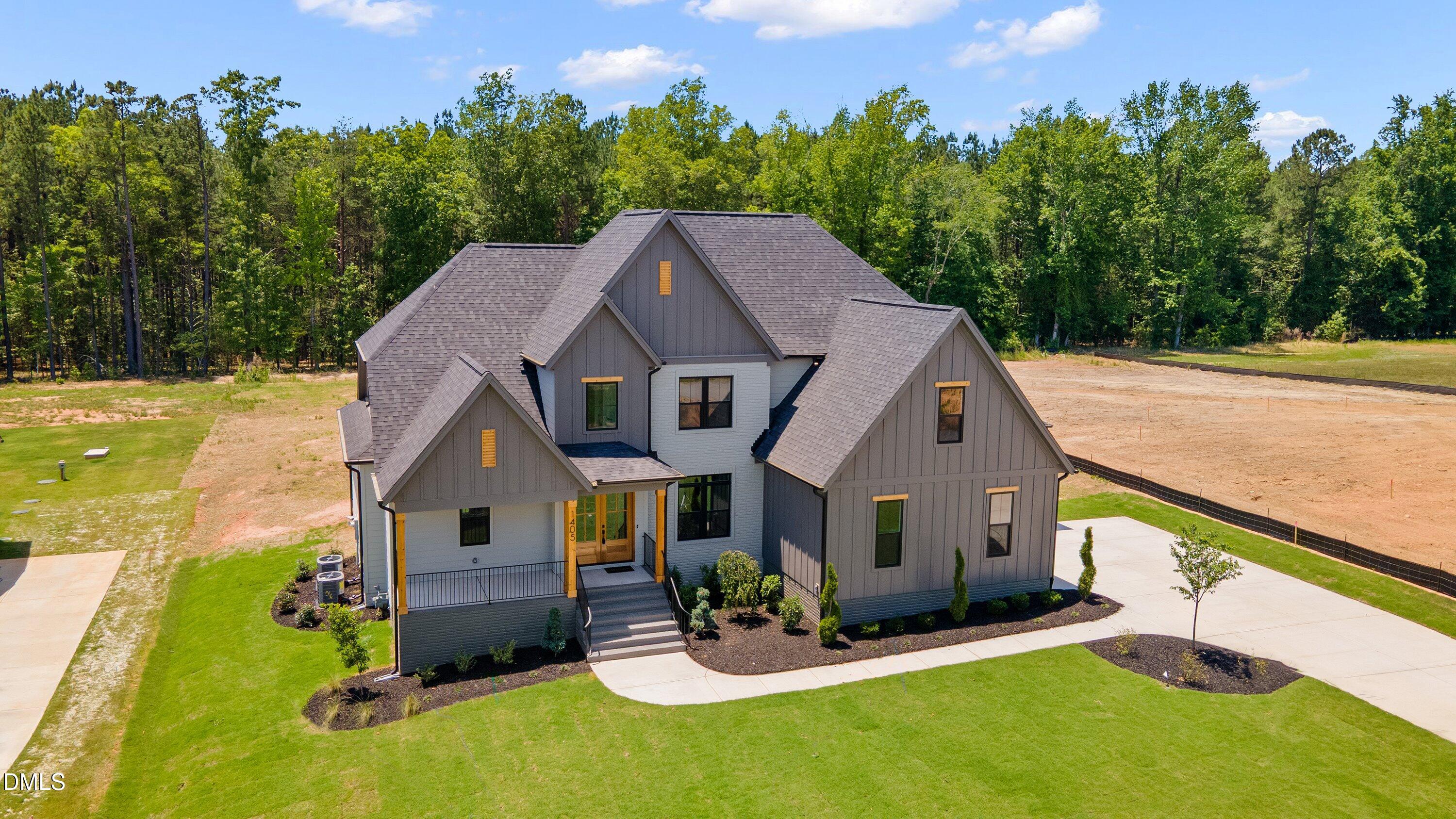1405 Cottondale Lane