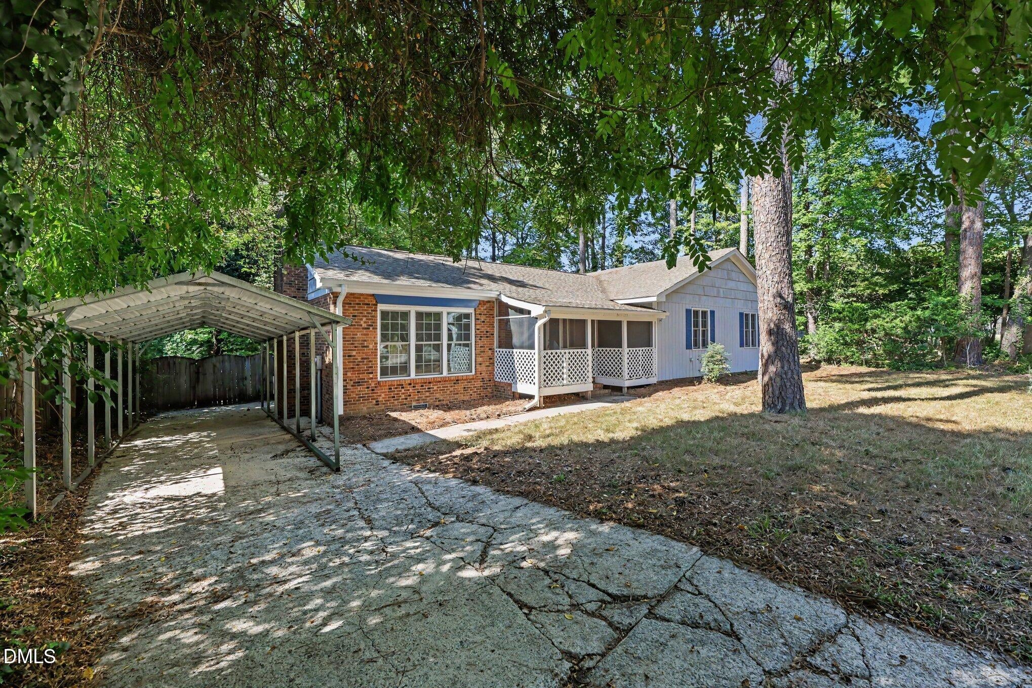 1407 Claymore Drive