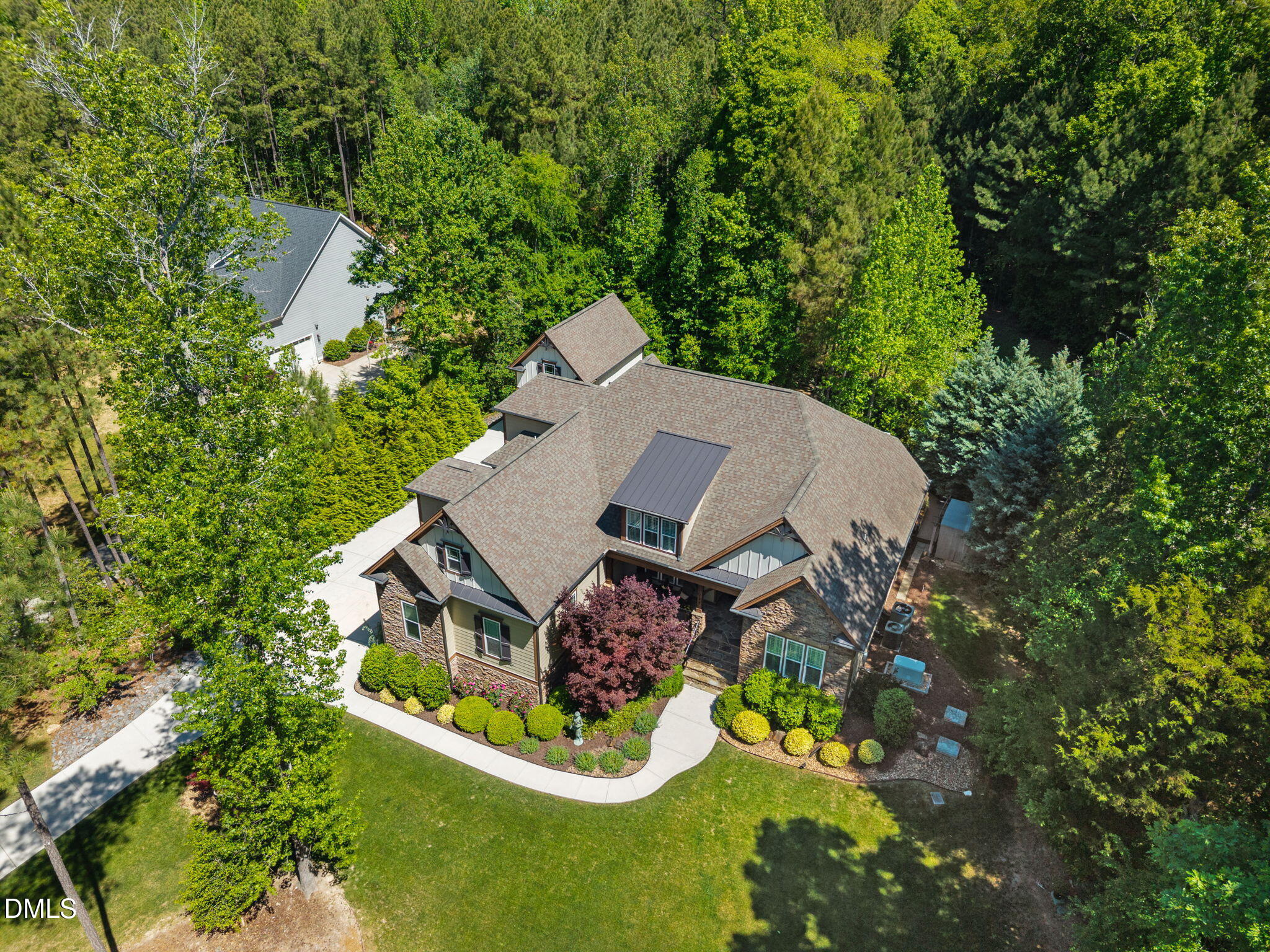 148 Tobacco Road