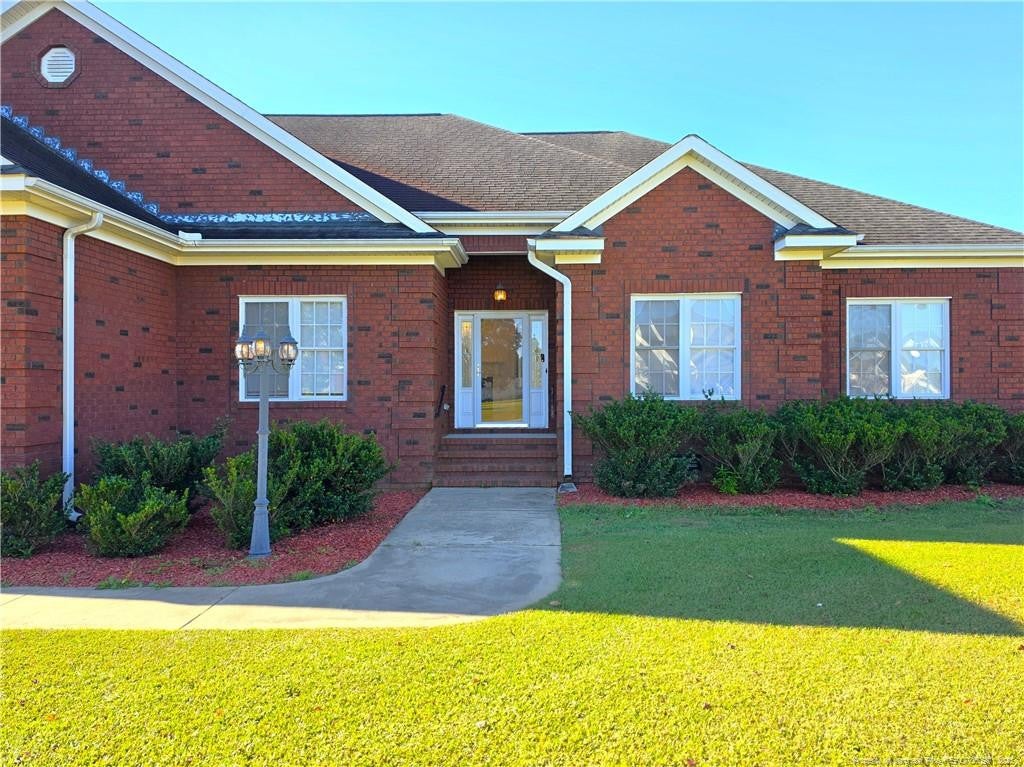 102 Trailwater Drive