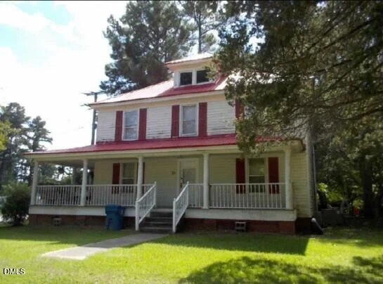 211 S Bank Street, Roper, NC, 27970