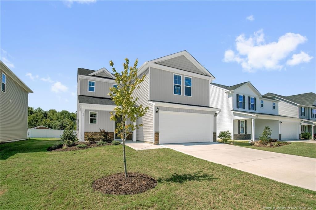 17 W Emily Gardens Drive
