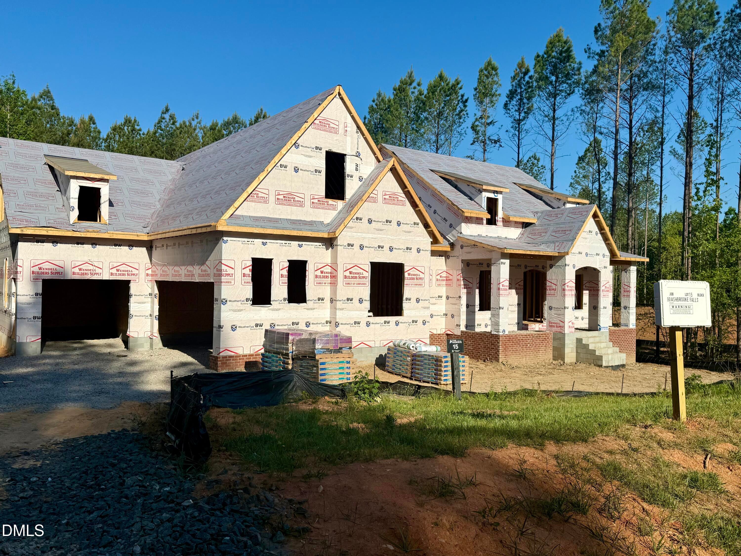 90 Ashbrooke Falls Drive
