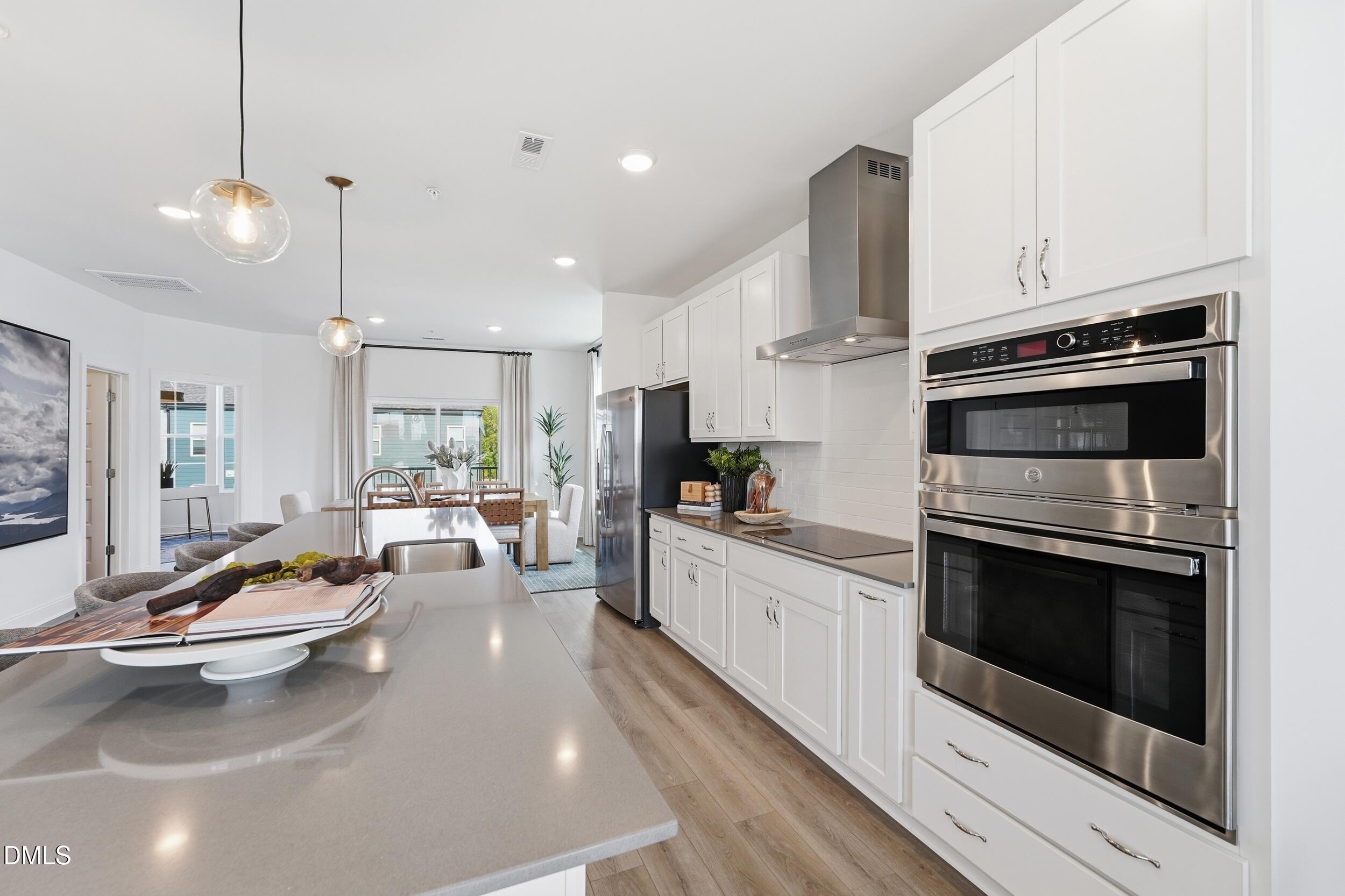 423 Grove Overlook Lane 200