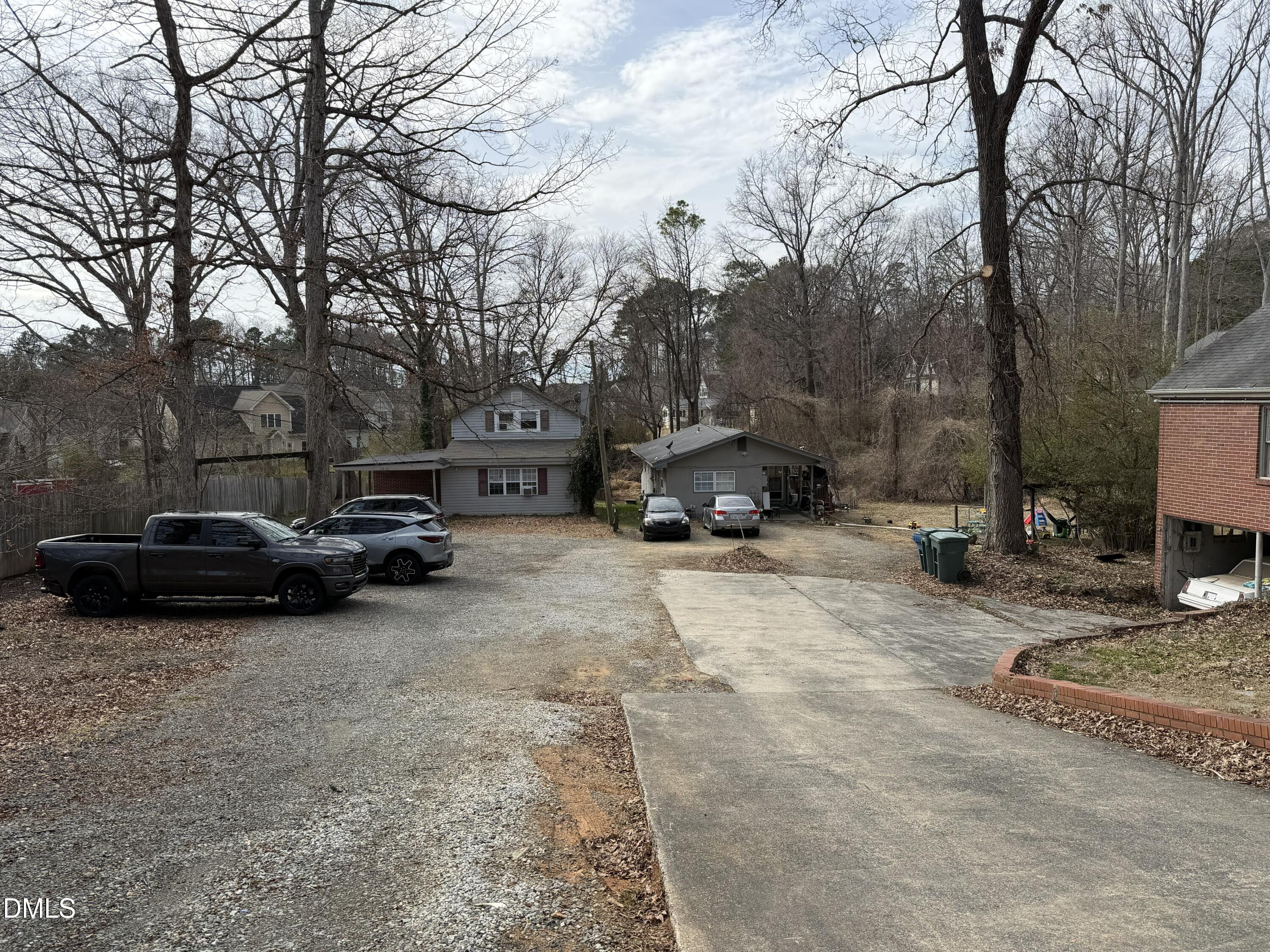 1513 Cole Mill Road