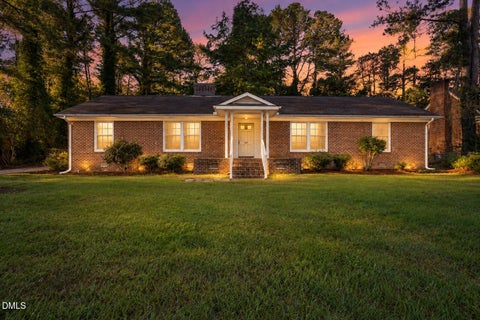 Photo of 1707 Roxbury Drive N, Wilson, NC 27893 (MLS # 10197305)