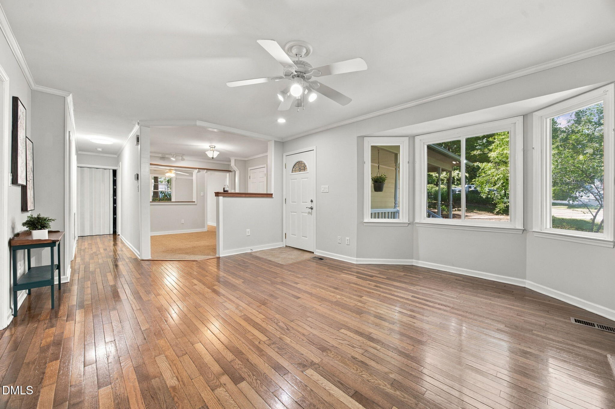 4013 Saint Edmunds Lane