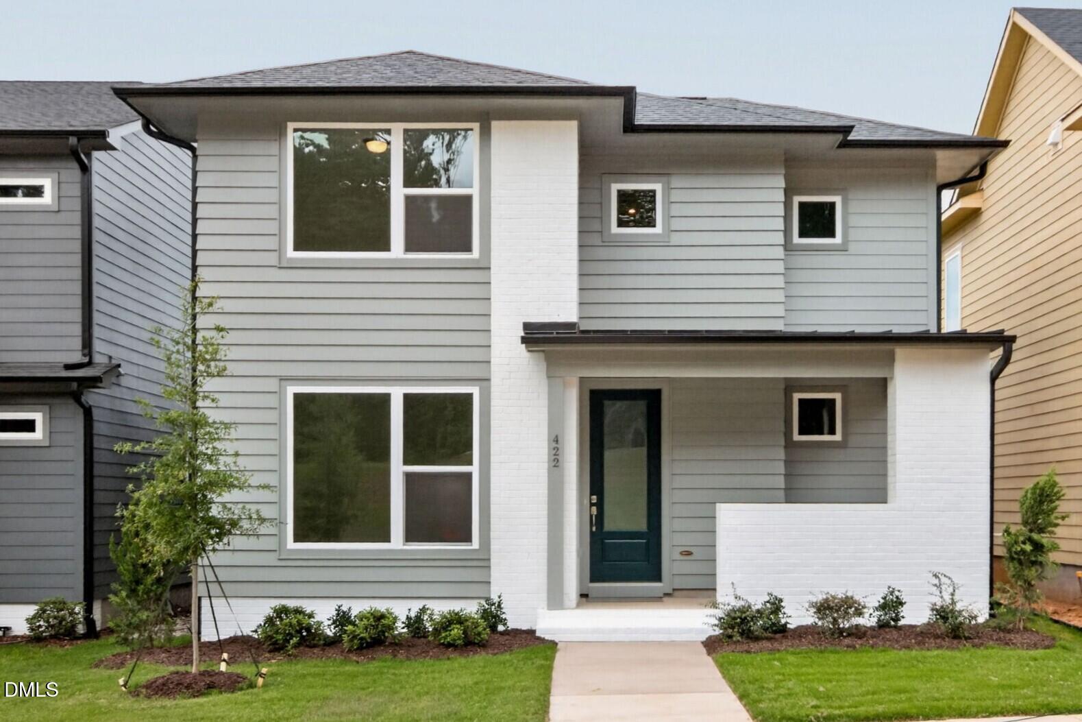 422 North Village Parkway