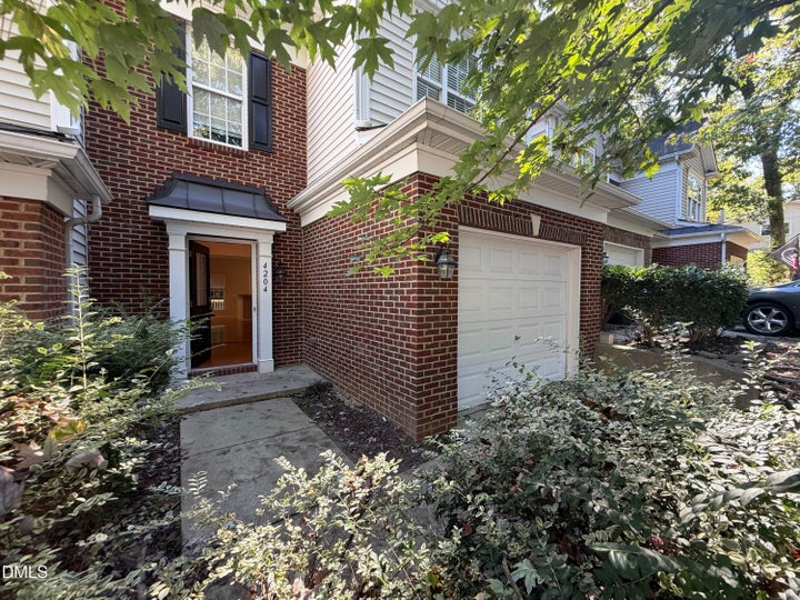 Photo 1 of 21 — 4204 Camden Woods Court, Raleigh, NC 27612