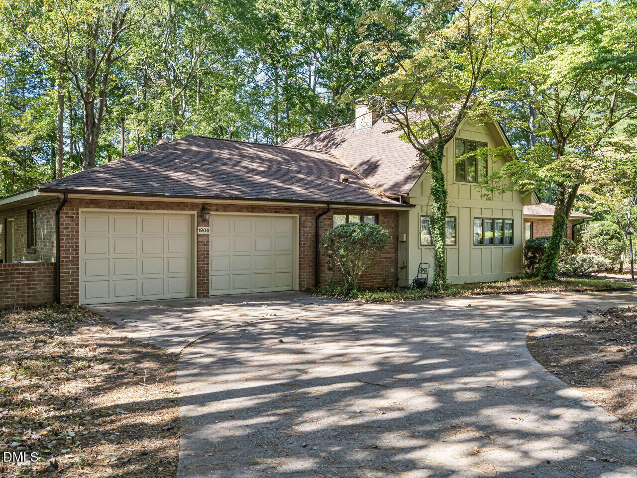 1906 Wedgewood Drive