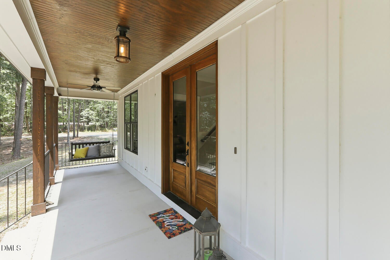 7032 Oakville Lane