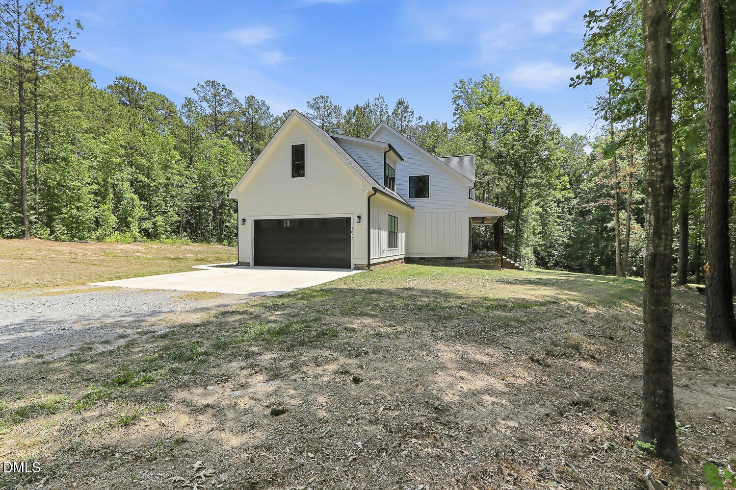 7032 Oakville Lane
