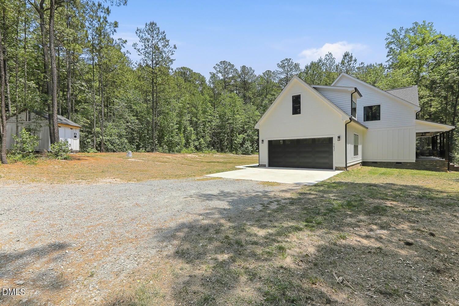 7032 Oakville Lane