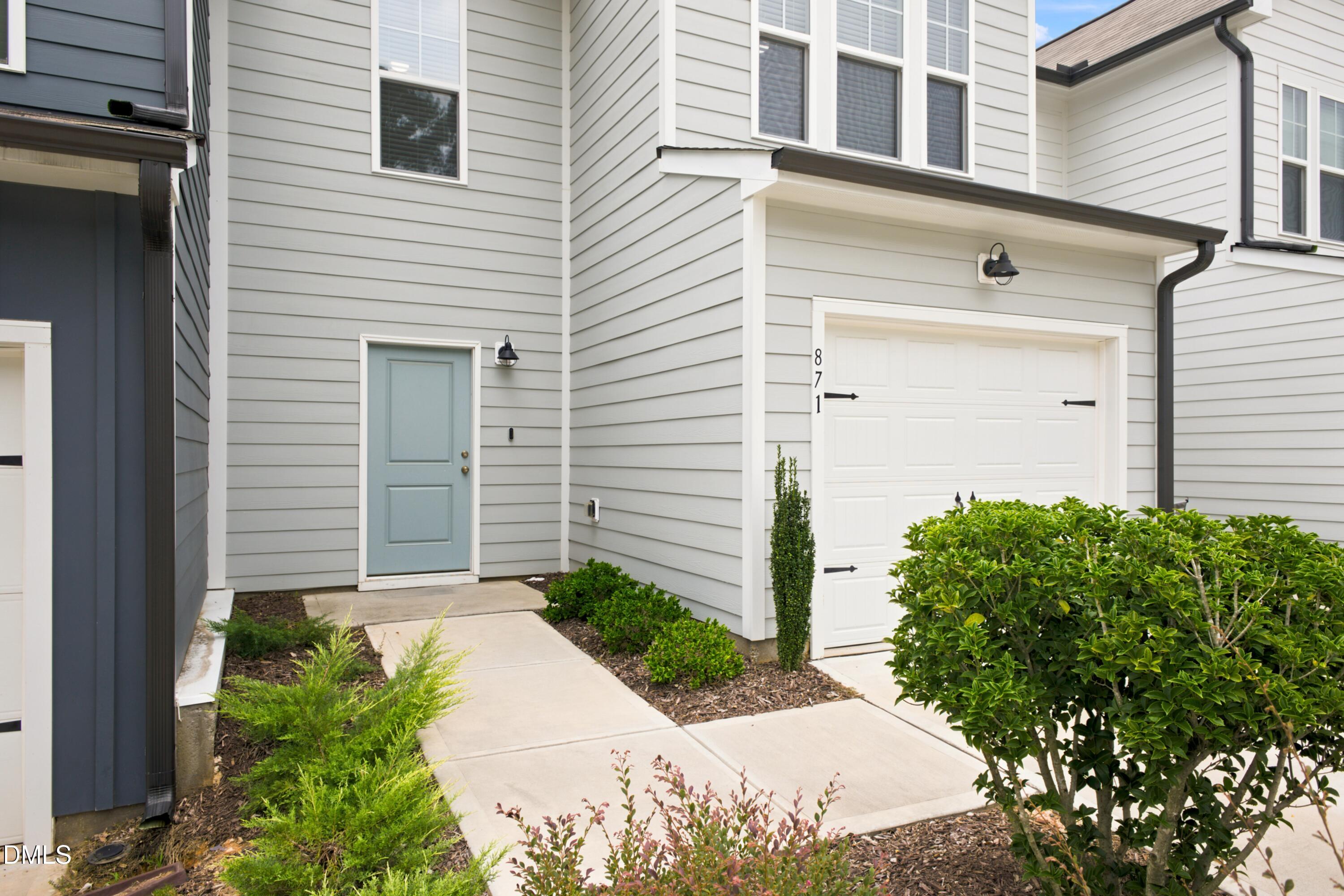 871 Mckenzie Park Terrace