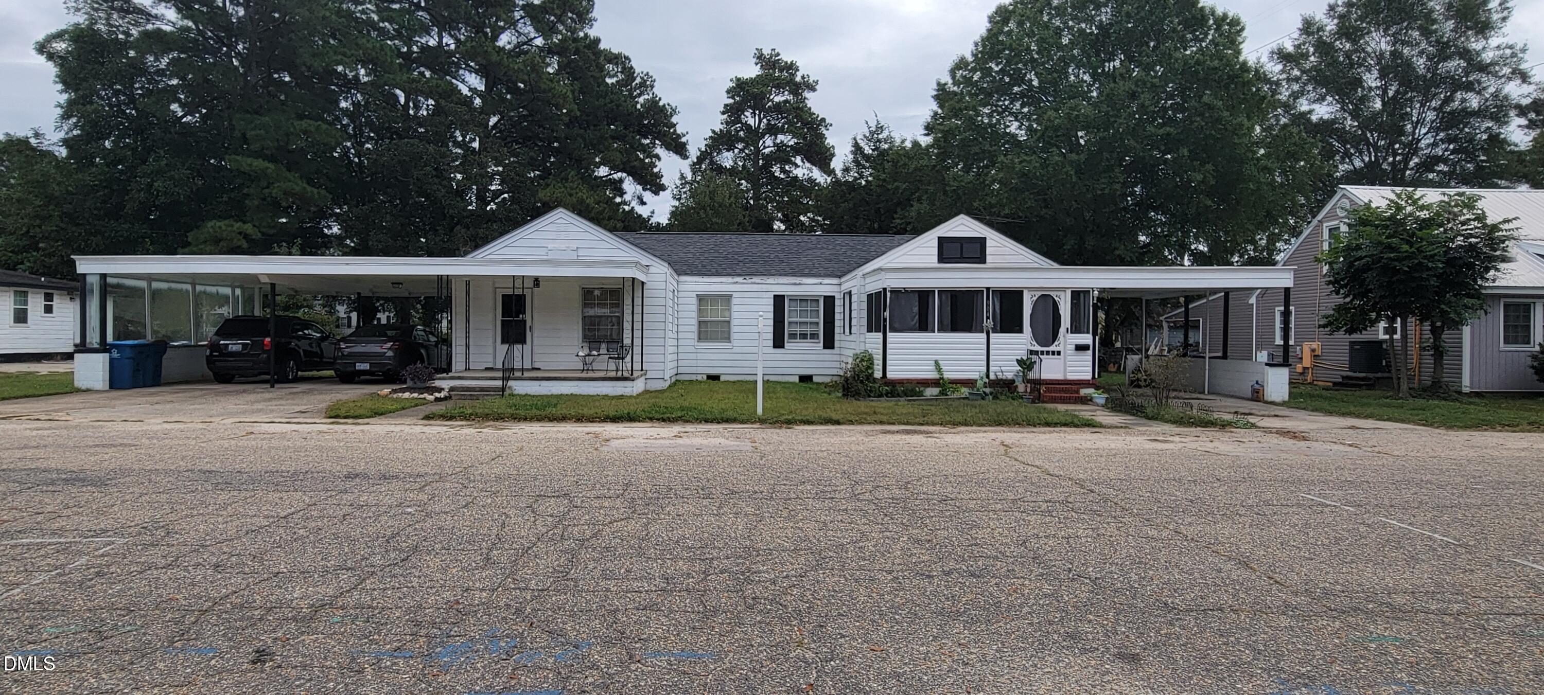 904 N Mckay Avenue 906