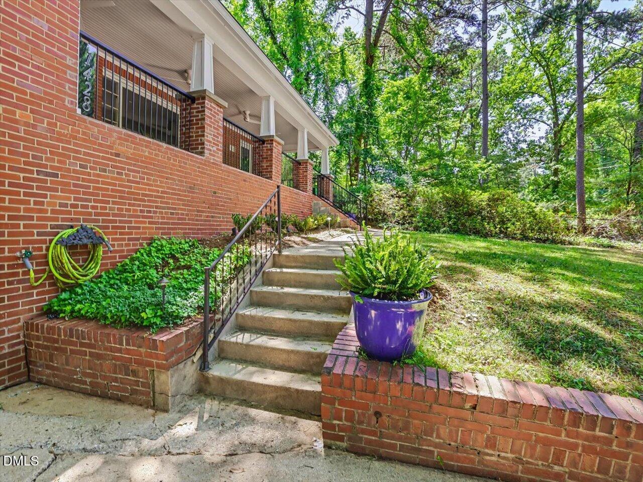 1428 Dixie Trail