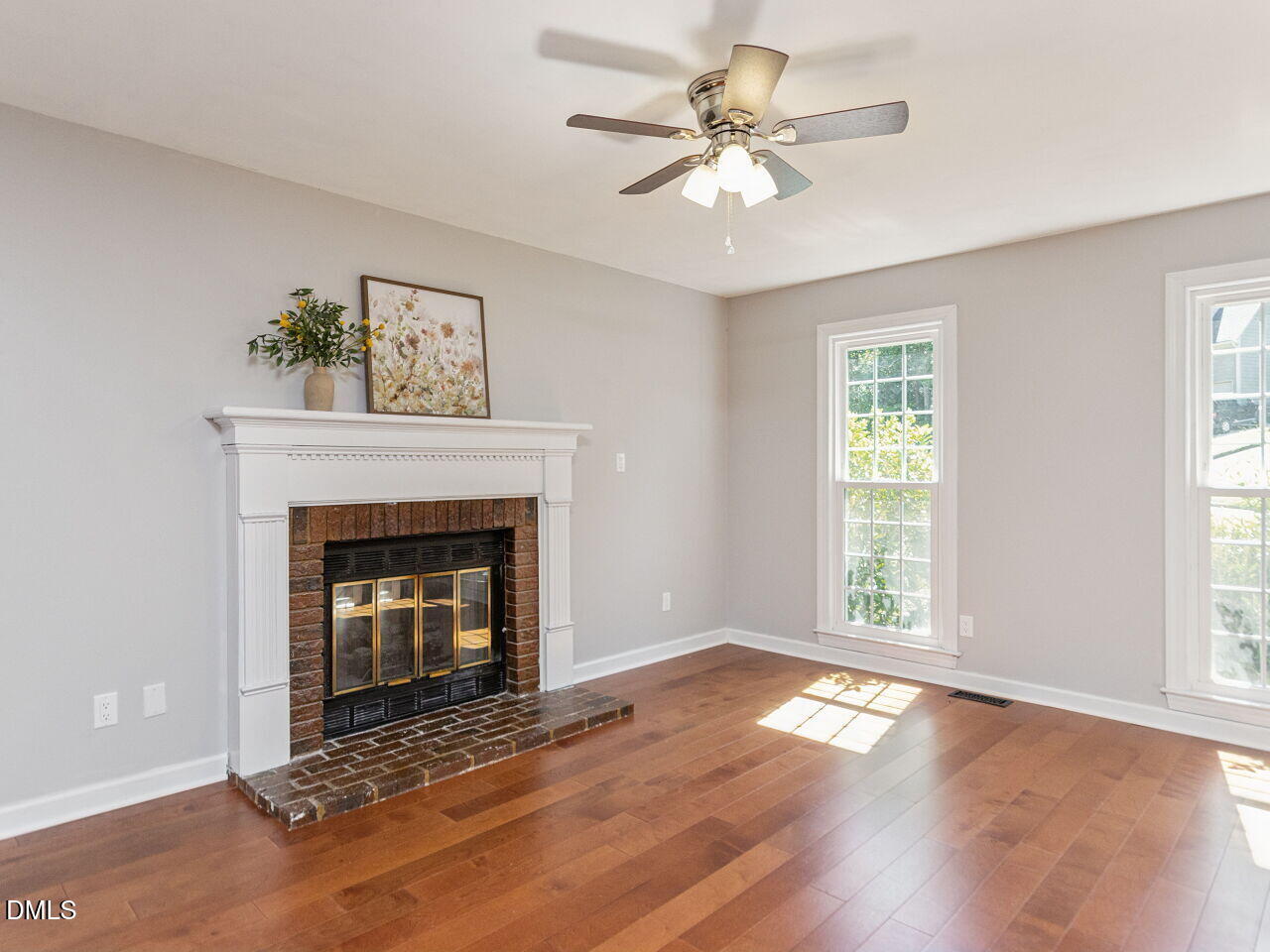 1 Leeward Court