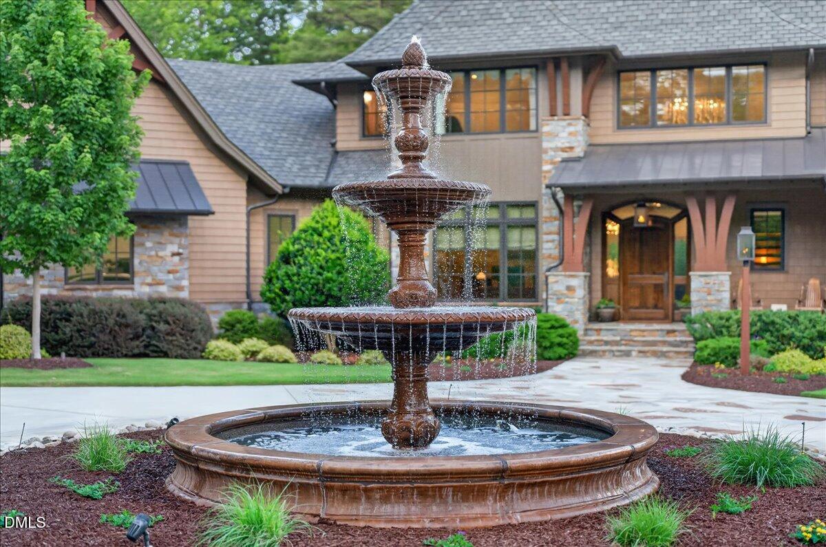 1421 Alpine Crk Drive