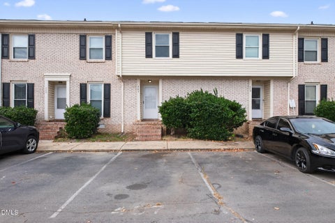 Photo of 407 Kirkcaldy Court, Fayetteville, NC 28314 (MLS # 10185385)