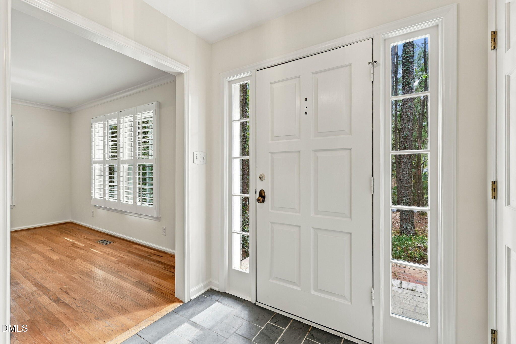 3724 Darwin Road