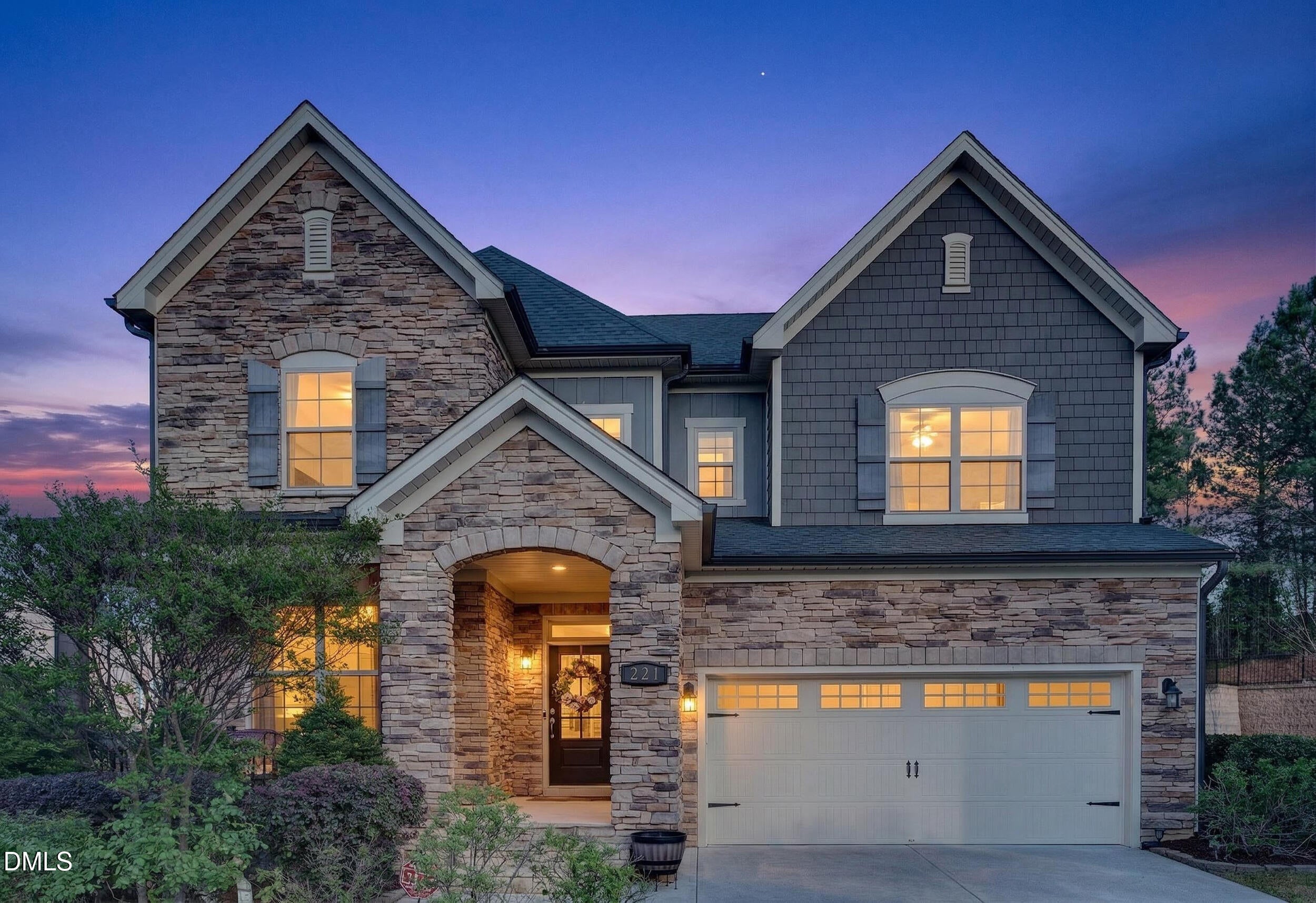 221 Birdsgrove Court