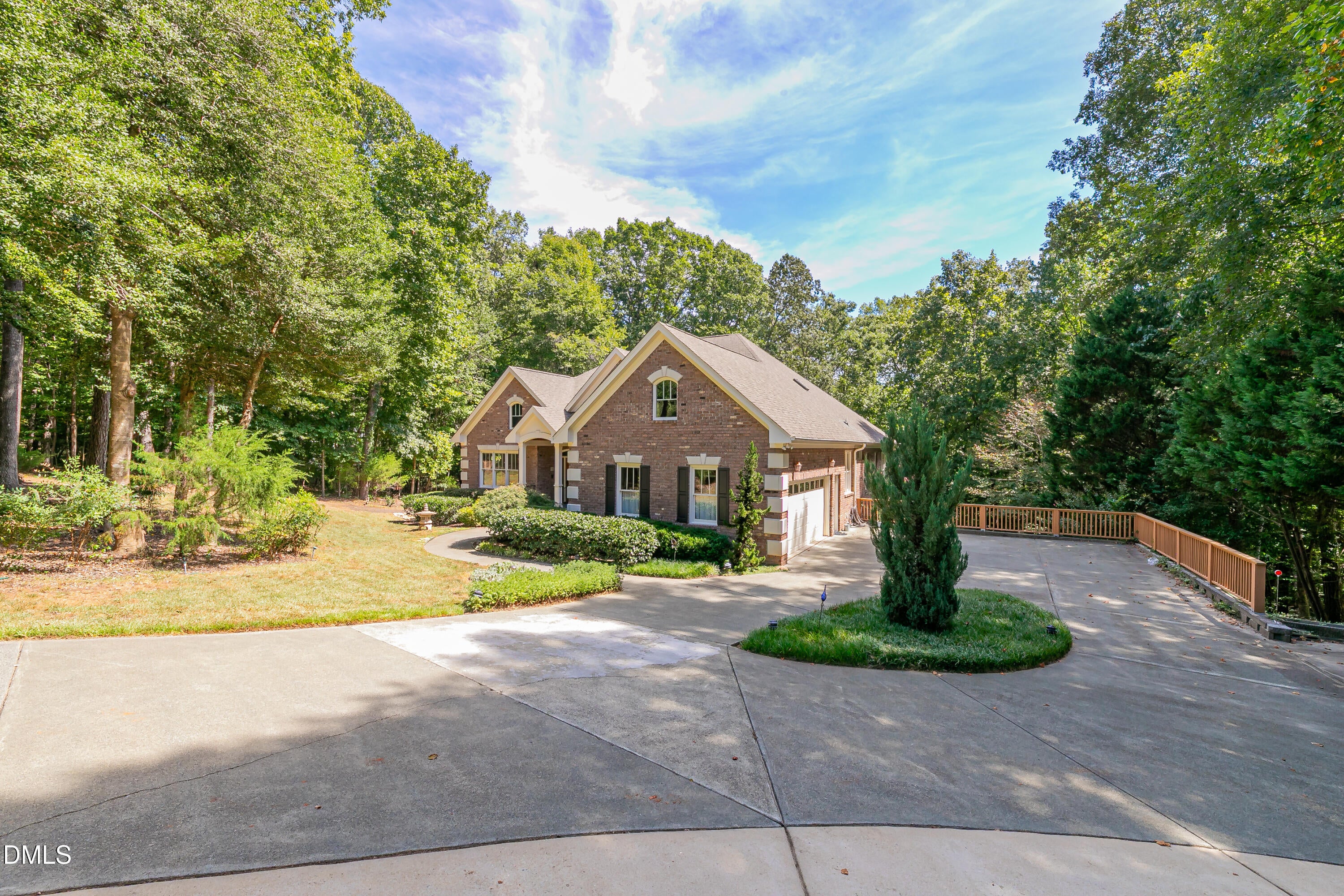 7604 Welcome Drive