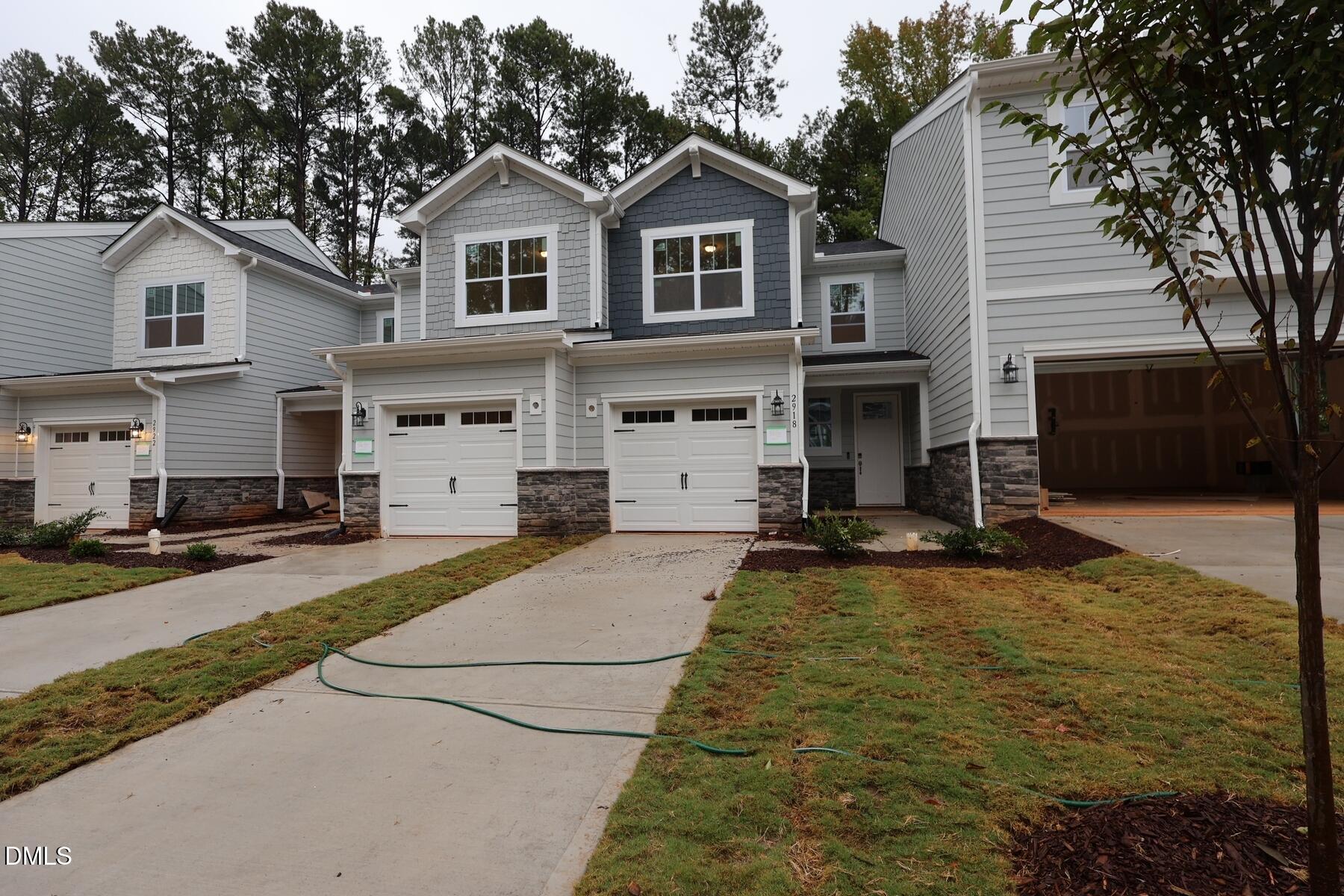 2918 Spring Manor Way