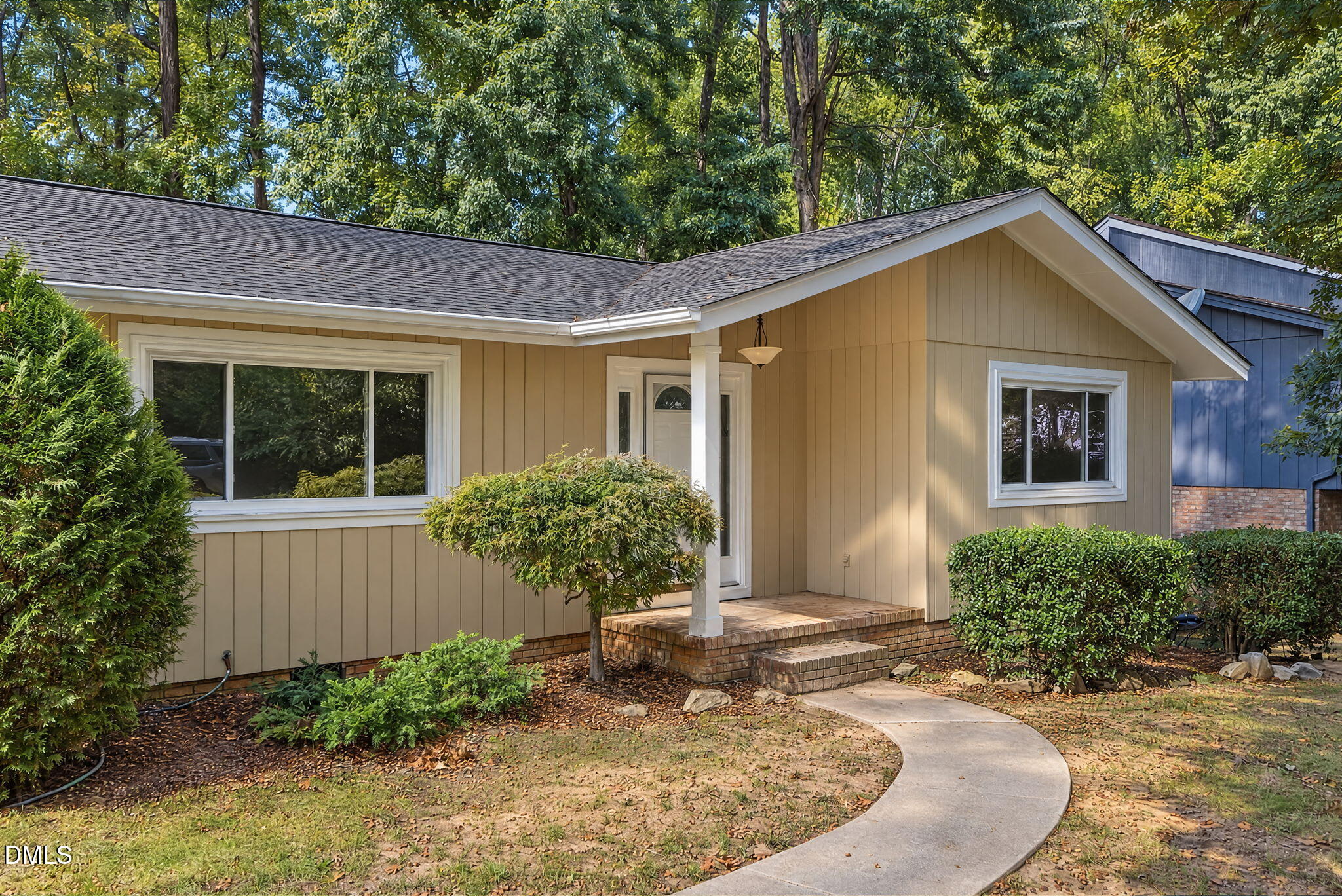 6721 Brookhollow Drive