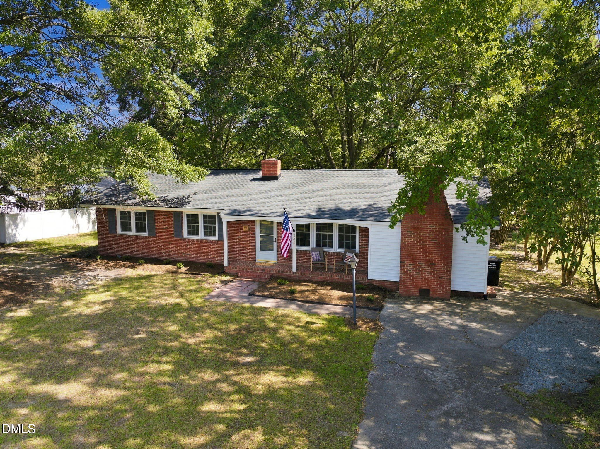544 N Dunn Street