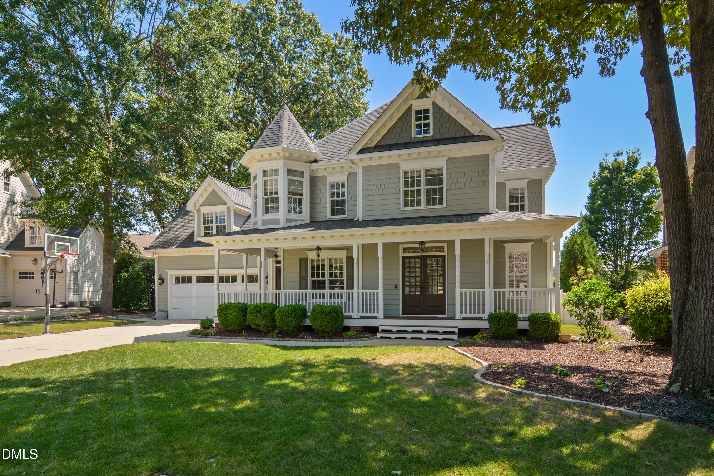 1009 Lyndhurst Falls Lane