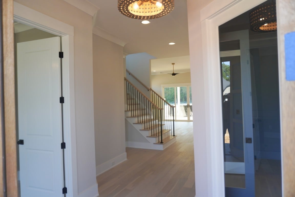 2432 Rosslare Mews Lane
