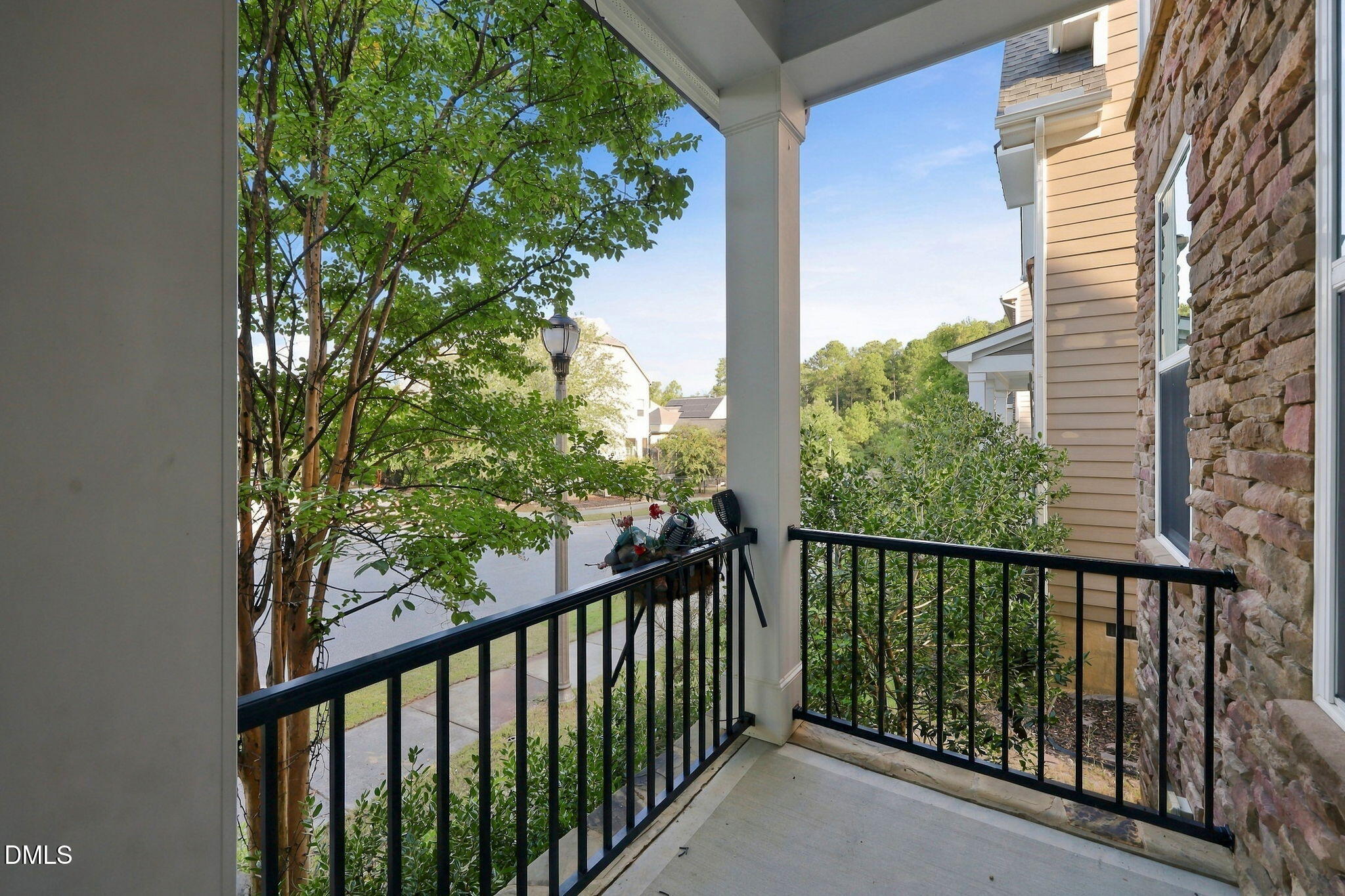 2104 Bluff Oak Drive