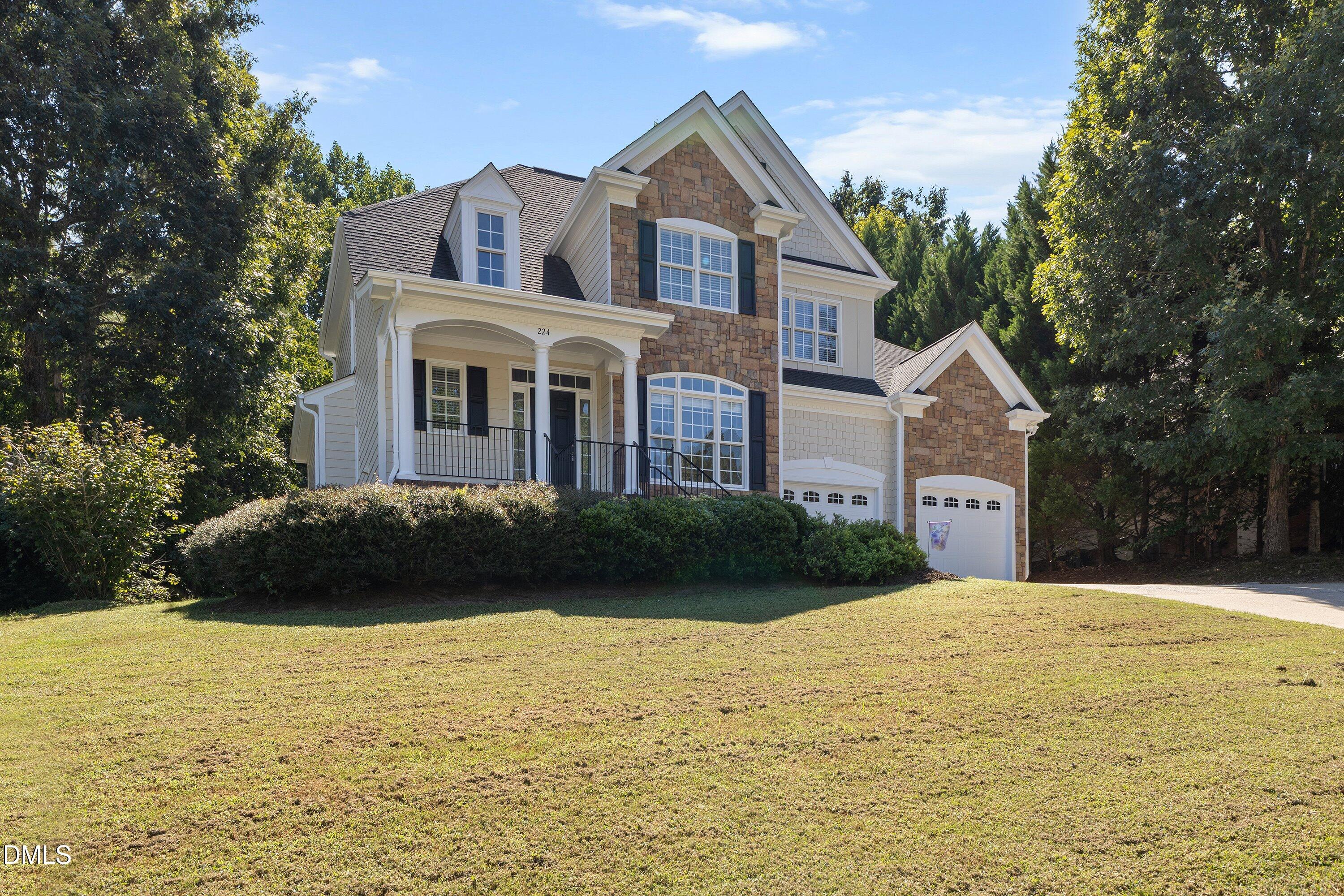 224 Kensington Court