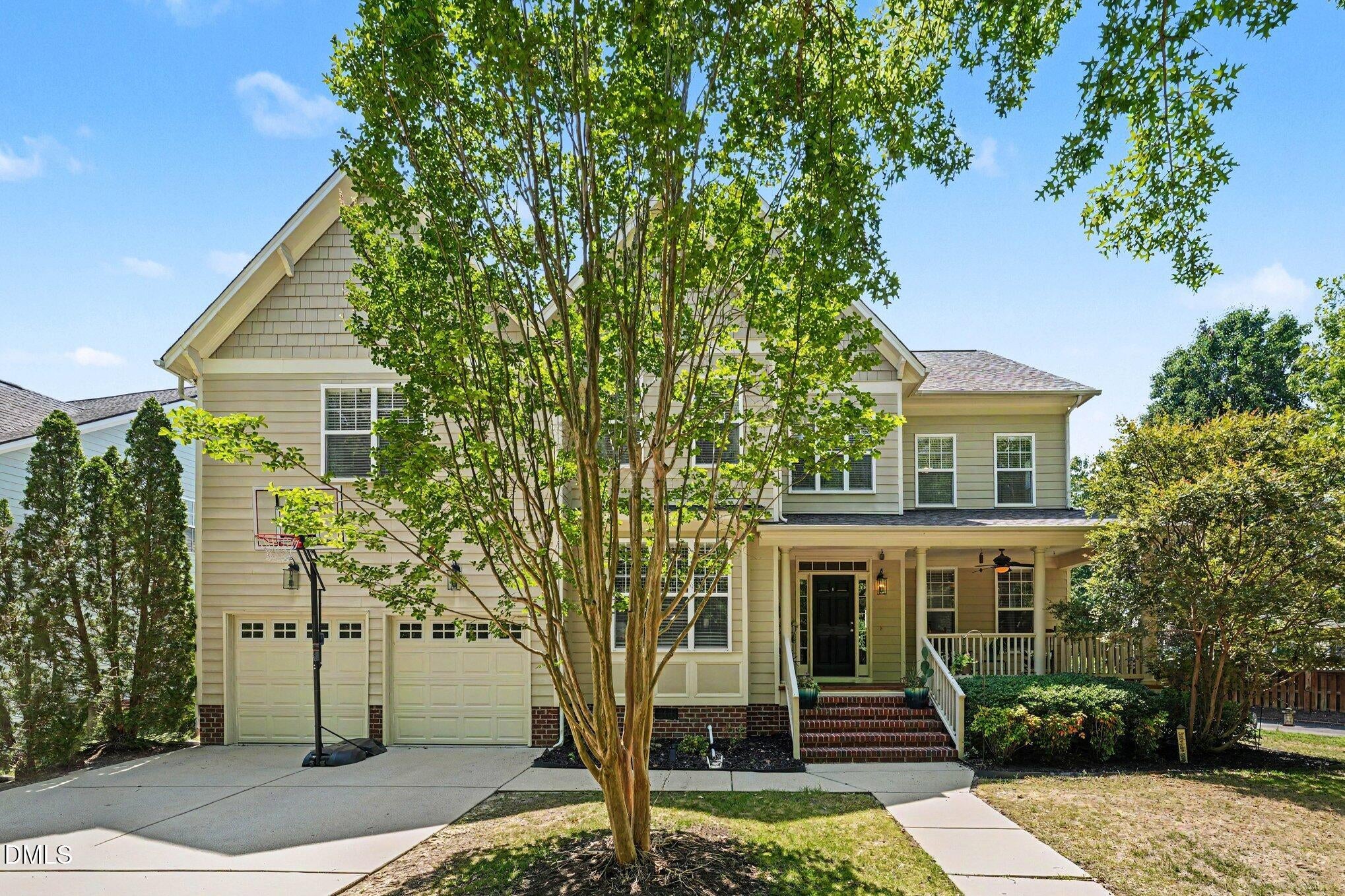 3005 Grandview Heights Lane