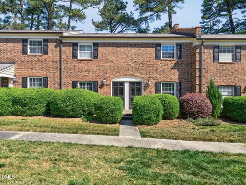 Photo of 3749 Jamestown Circle, Raleigh, NC 27609 (MLS # 10160359)