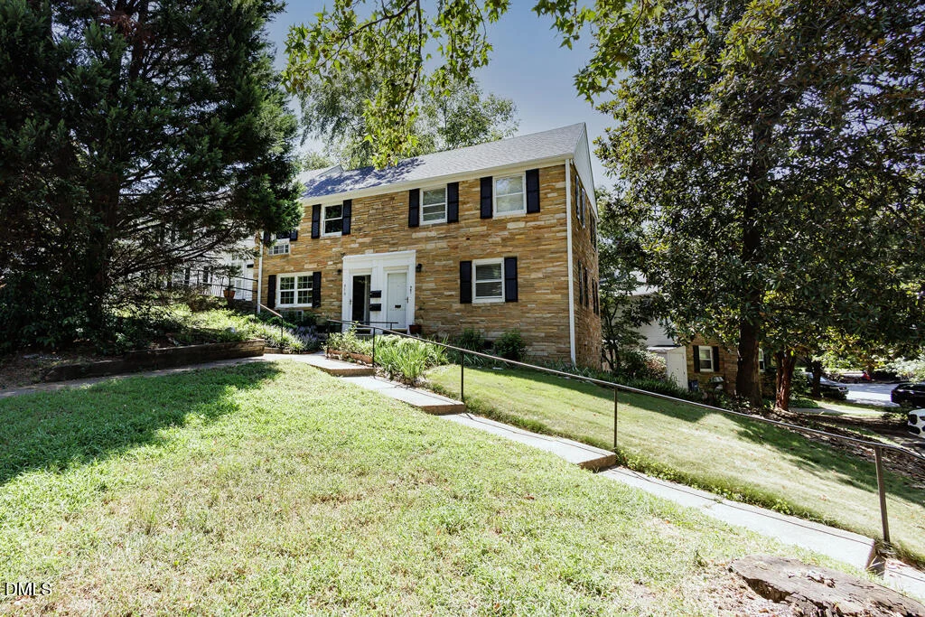 979 St Marys Street Unit A