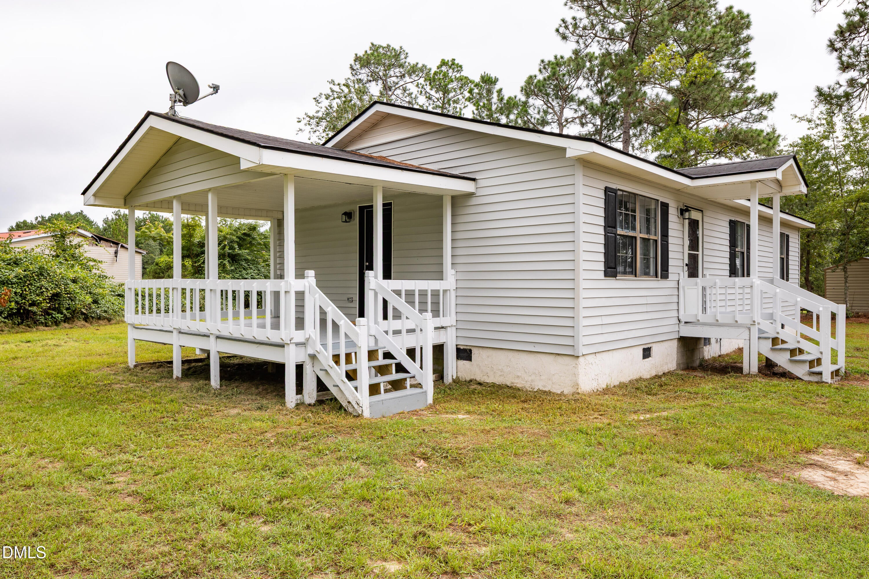 60 White Woods Road