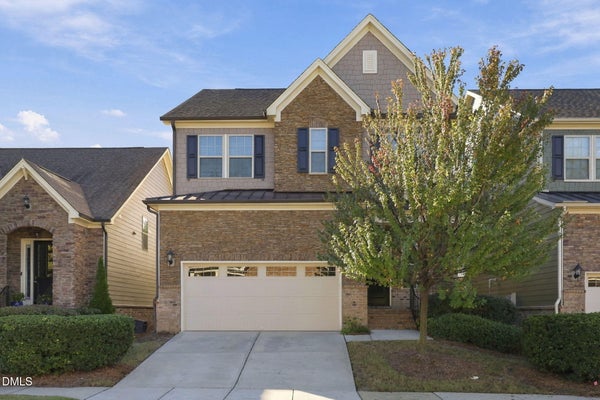 931 REGENCY COTTAGE PL, CARY, NC 27518 - Image 2cfa92fab486512a0e2f81d20d2f813a/2430402204