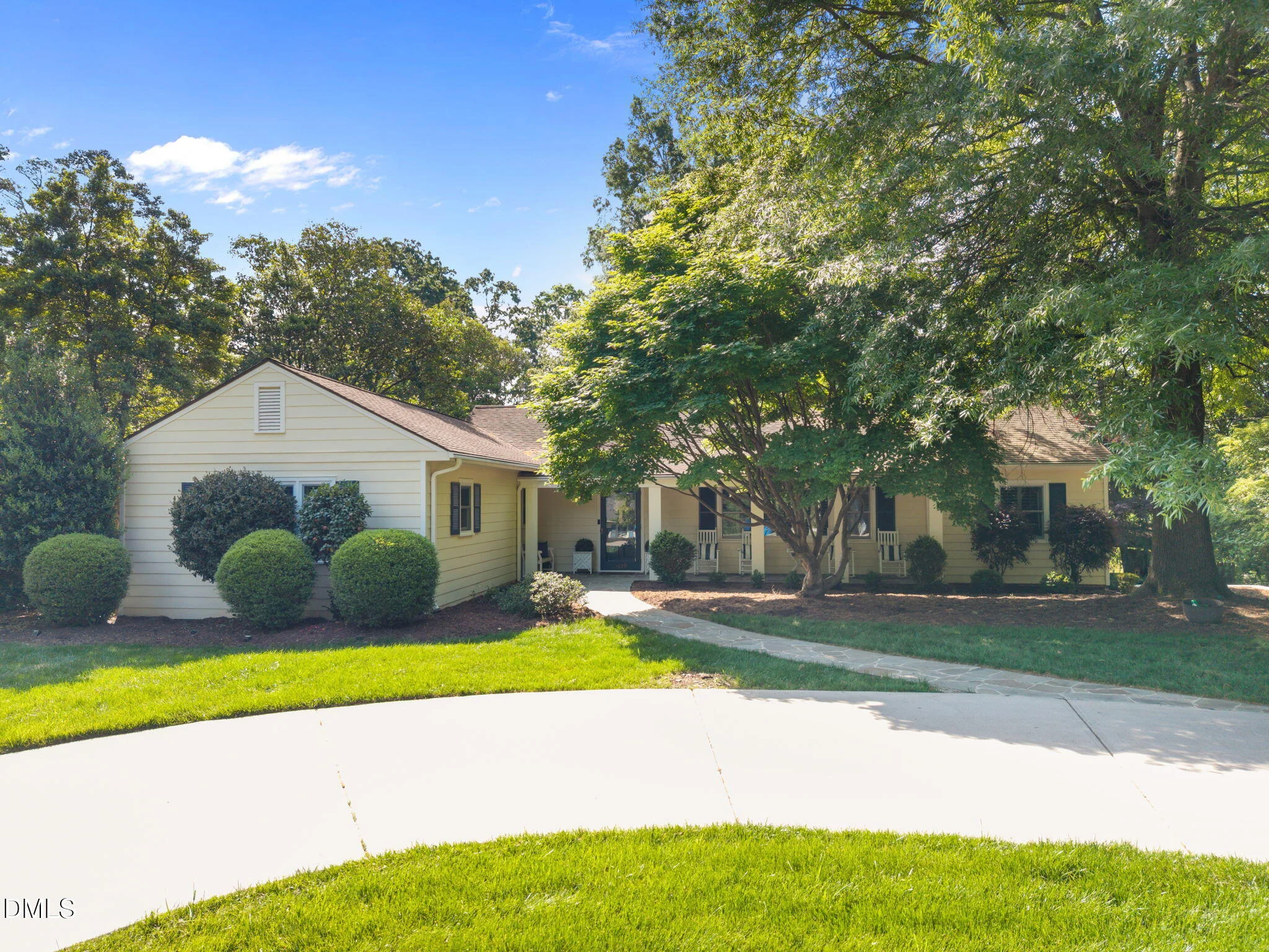 809 Lake Boone Trail