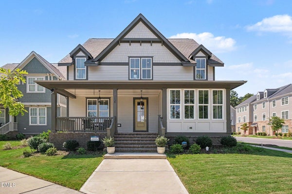 1025 TERRABELLA WAY, DURHAM, NC 27713 - Image 2d4d6a5de38ea64867540c06c07d0b3b/1511436338