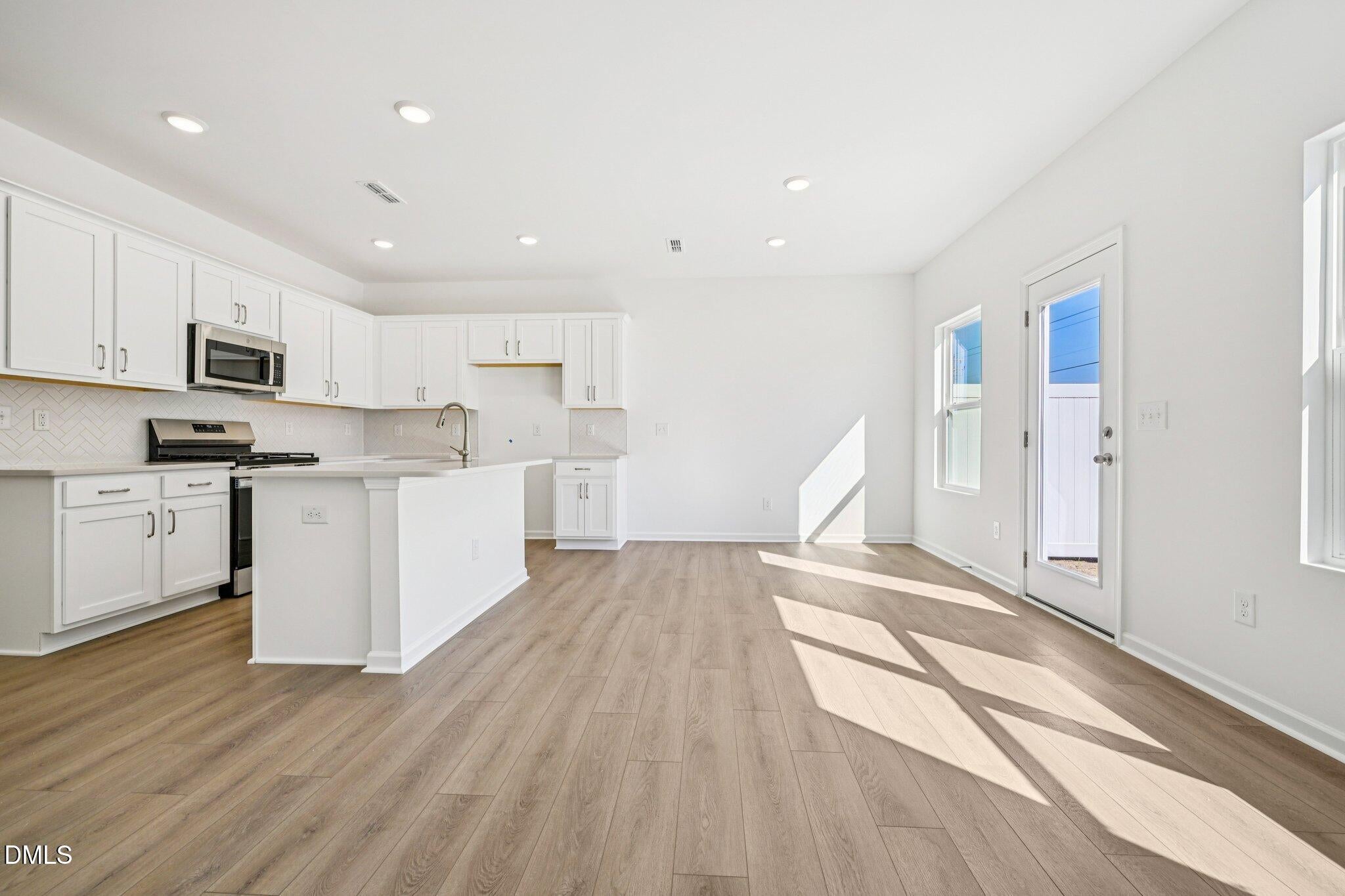 602 Rosy Court 333