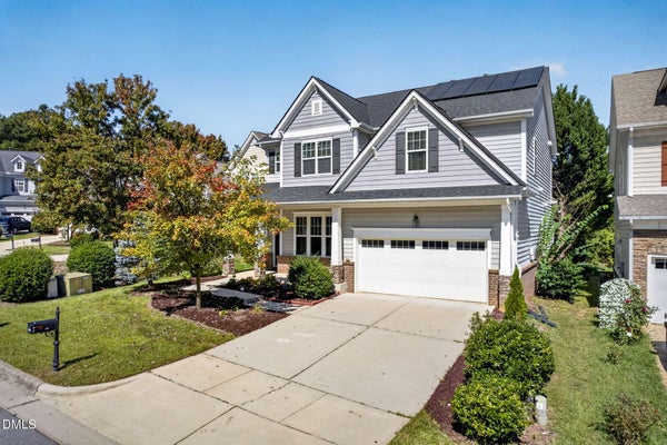 1748 LAUREL PARK PL, CARY, NC 27511 - Image 2d74dc51ff0245071e36860e0fec6c7b/1447415236